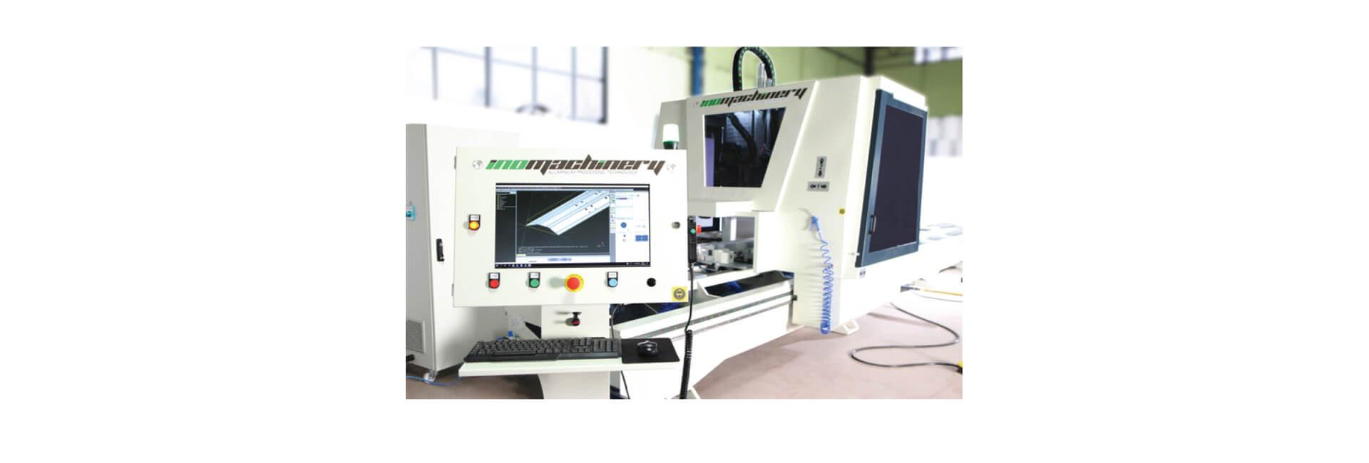INO XP 8000 Centro de Mecanizado de Perfiles CNC de 4 Ejes