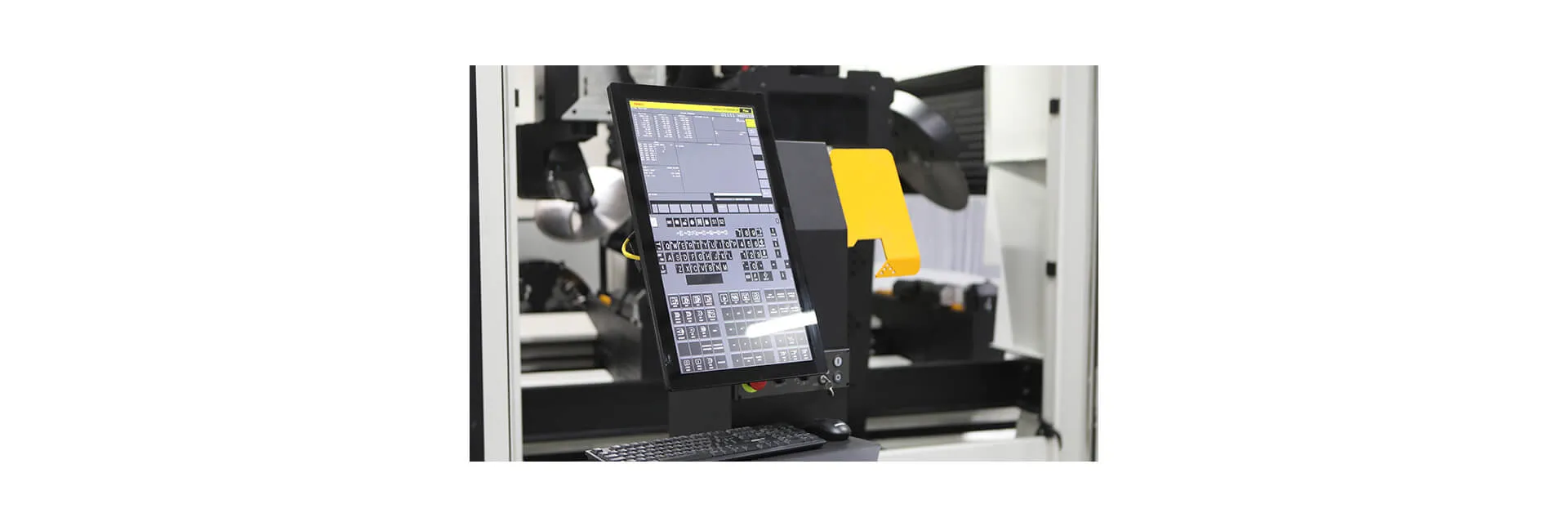 Centro de mecanizado y corte de perfiles CNC INO Apollo de 5 ejes